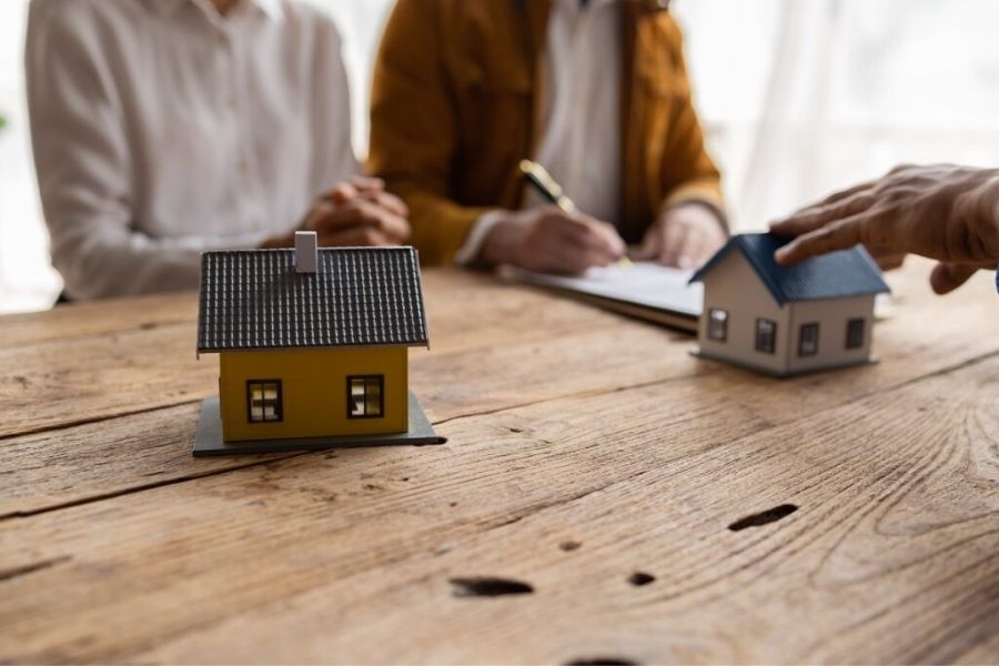 Các bên phân biệt quyền sở hữu, sử dụng đất